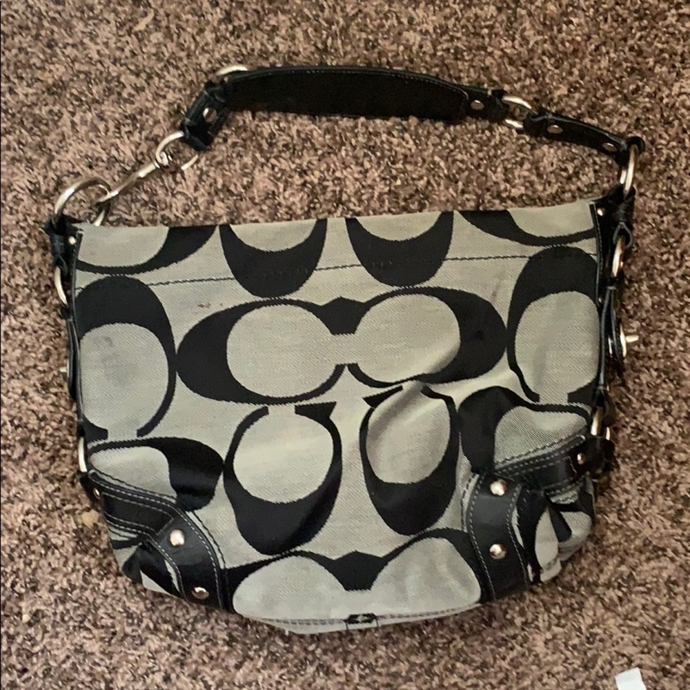 Authentic Coach shoulder bag